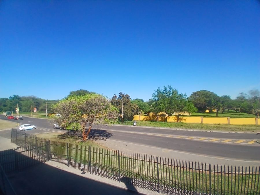 To Let Commercial Property for Rent in Rustenburg Central North West